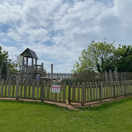 Casa vacanze The Sanctuary - Escape The Ordinary Knaresborough